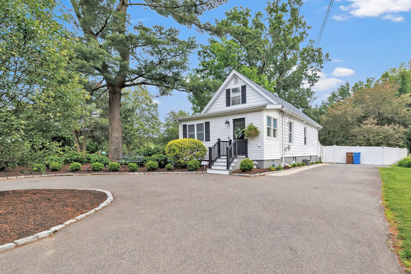 Property Photo:  131 Long Hill Cross Road  CT 06484 