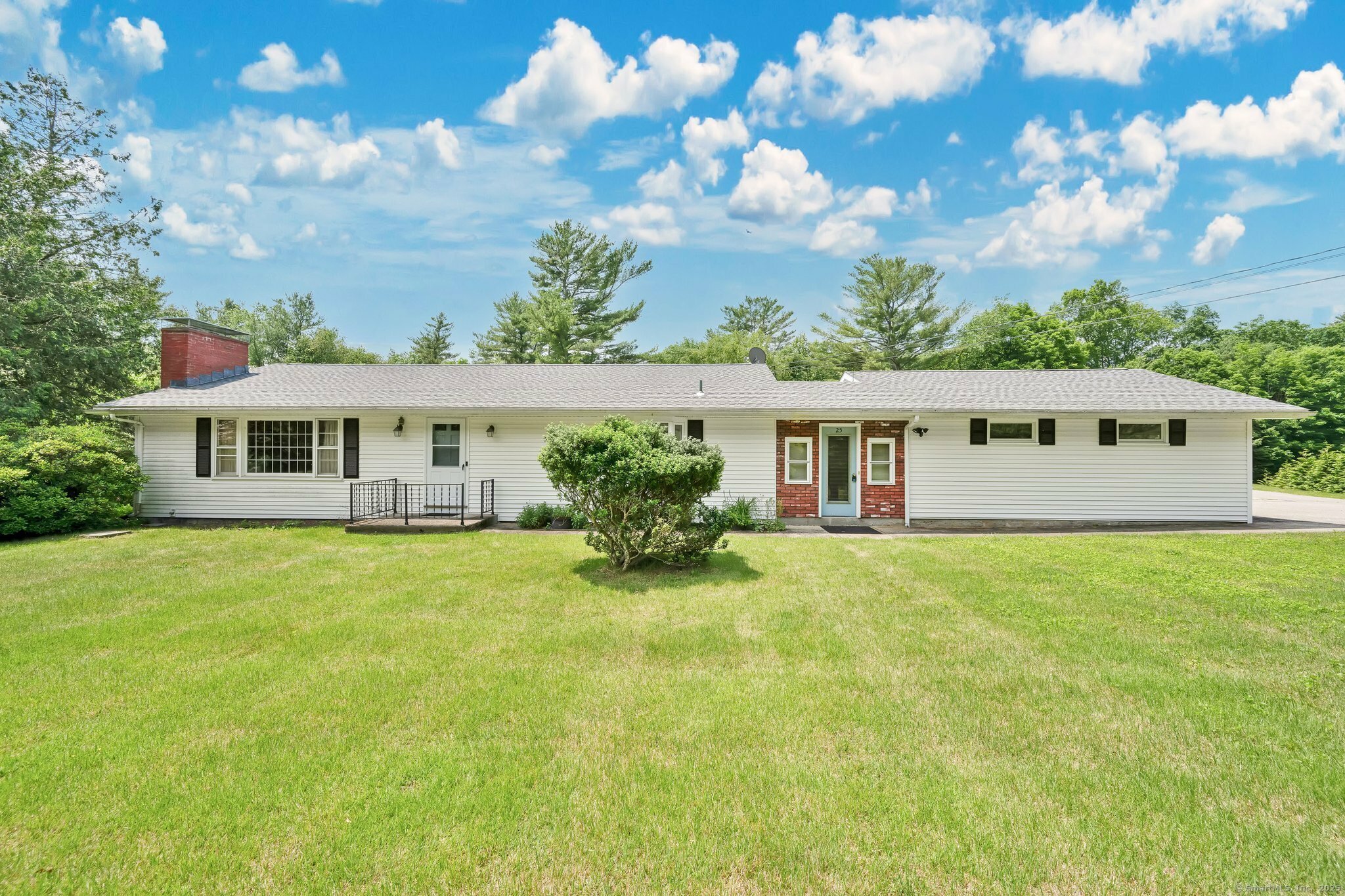 Property Photo: 25 Schofield Road CT 06279