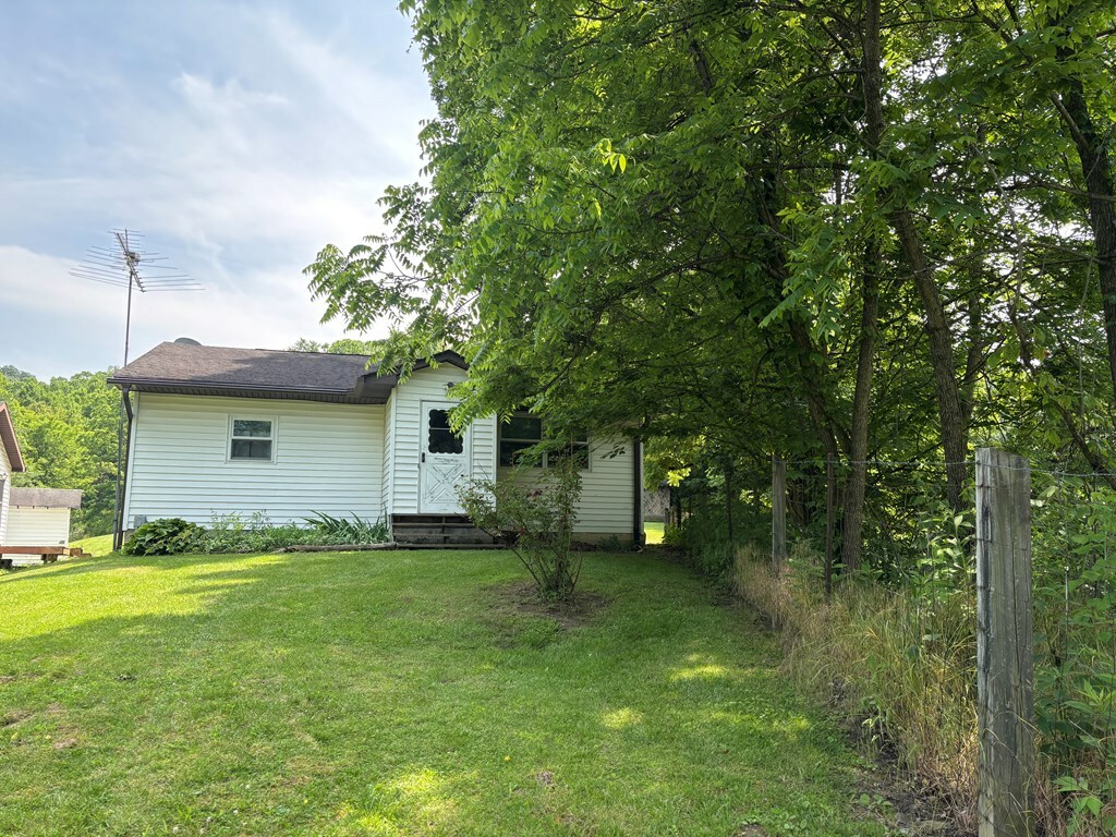 Property Photo: 929 Luckhart Road OH 45644