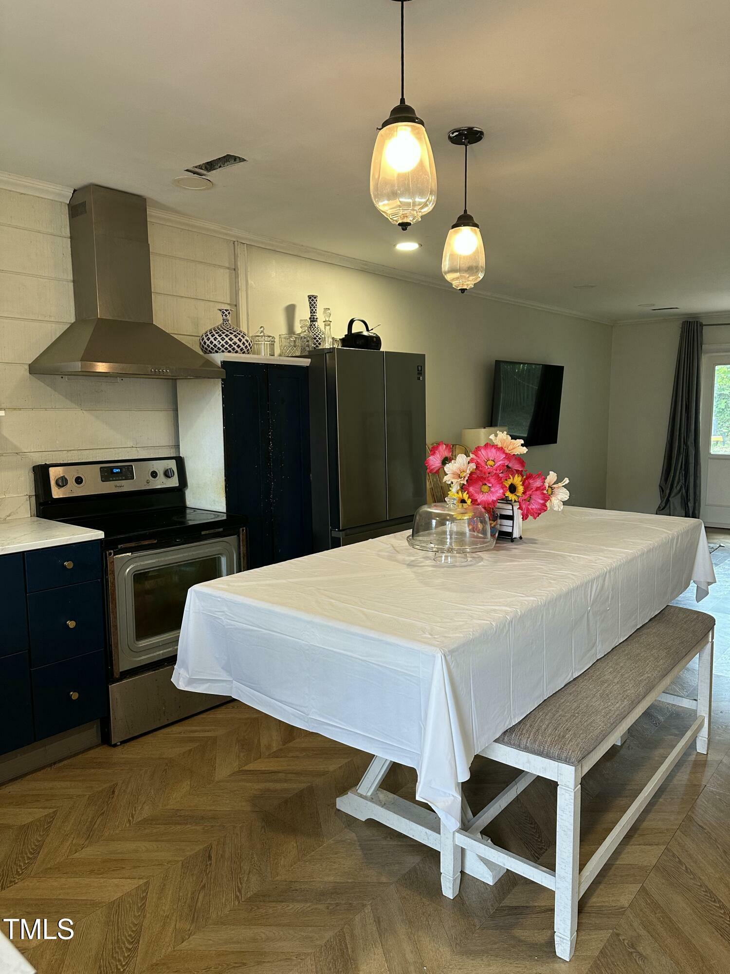 Property Photo: 3602 Pine Knoll Drive NC 27604