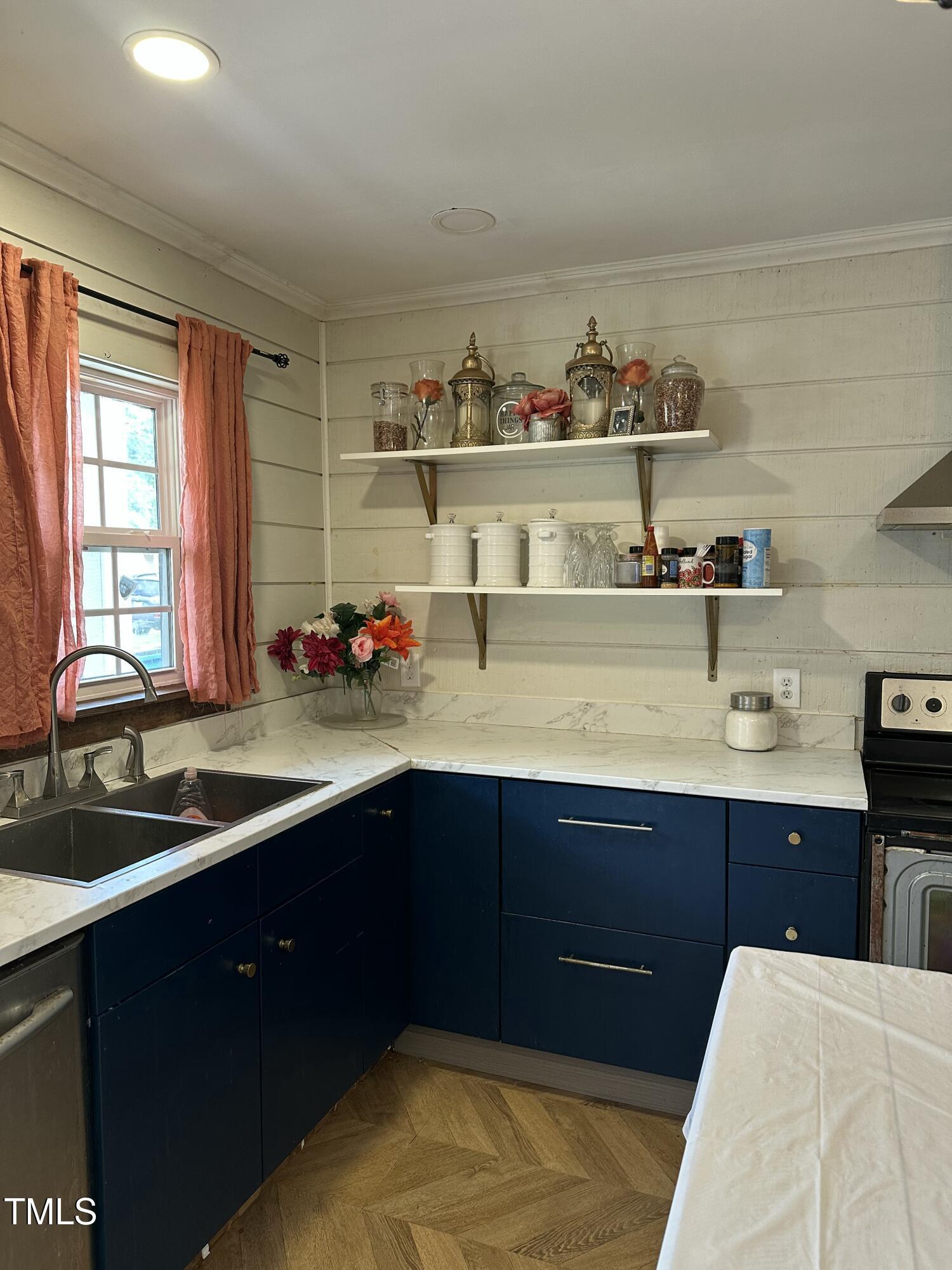 Property Photo: 3602 Pine Knoll Drive NC 27604