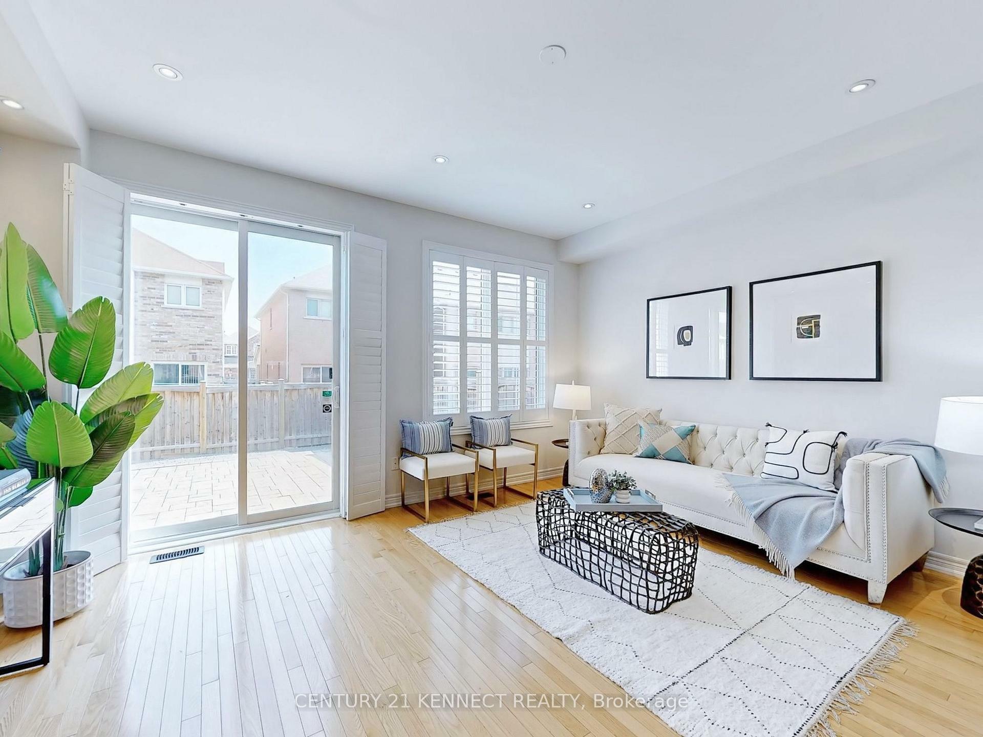 Photo de la propriété: 144 Memon Place ON L6E 0R9