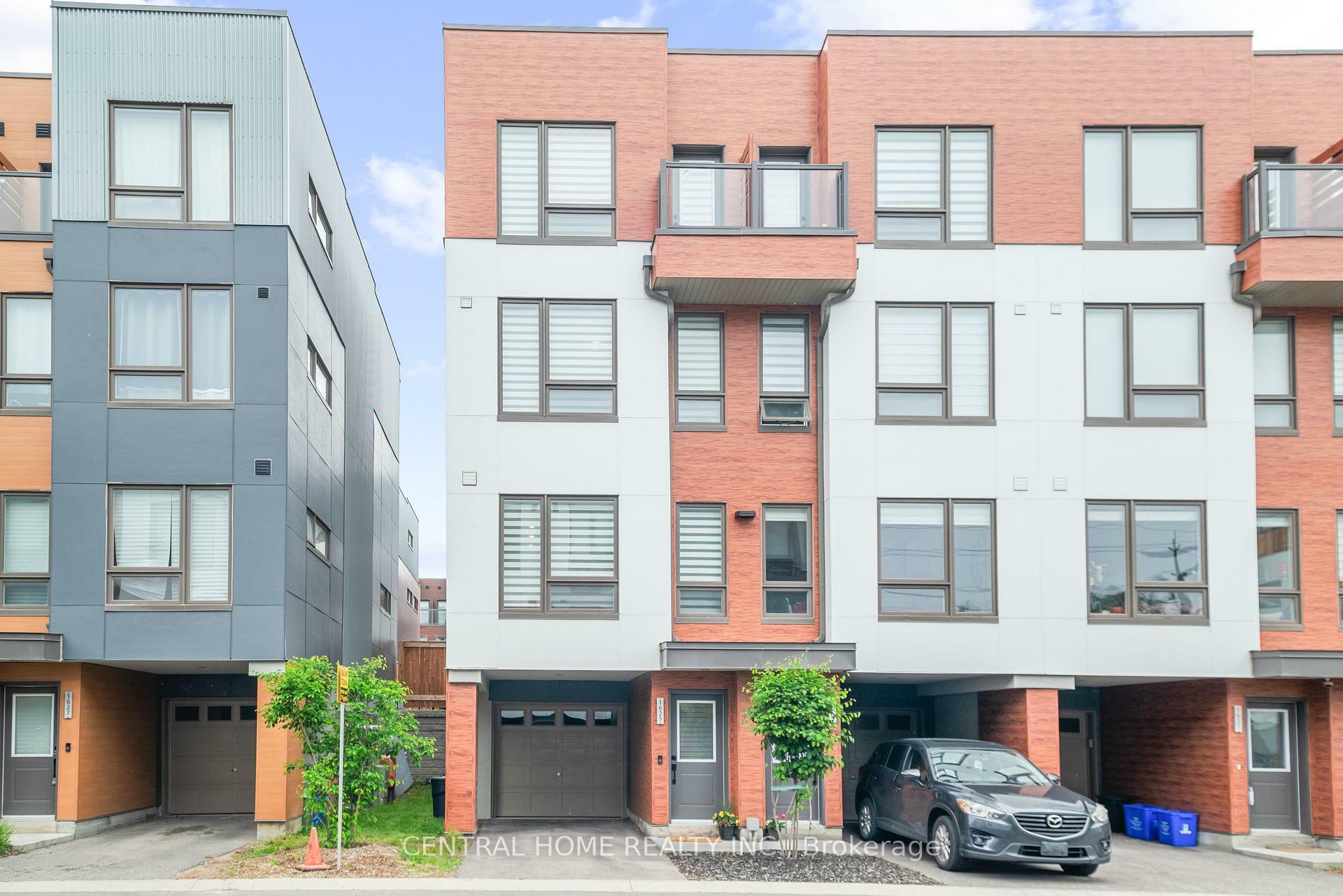Property Photo: 1625 Pleasure Valley Path N ON L1G 0E3