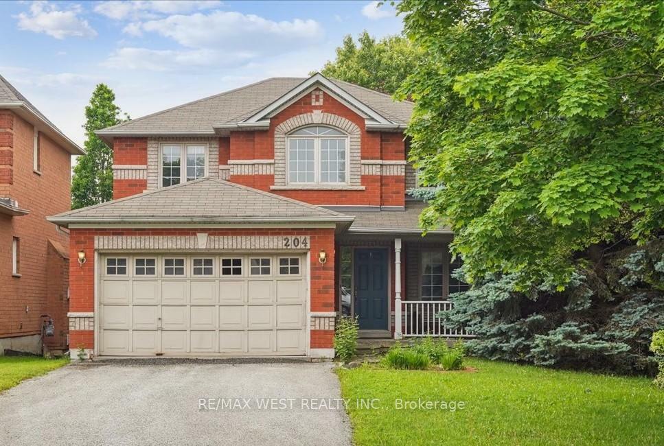 204 Millard Street  Whitchurch-Stouffville ON L4A 5E1 photo