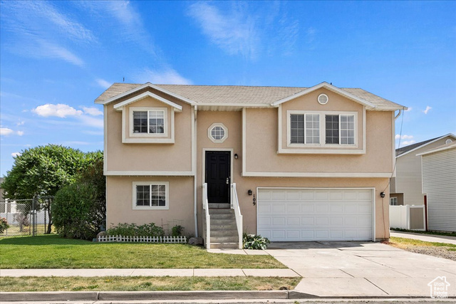 Property Photo: 109 E 1875 N UT 84414