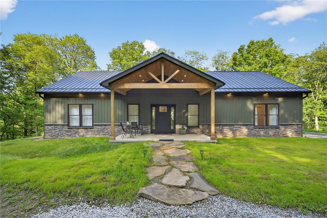 Property Photo: 521 Creek Rd PA 15019