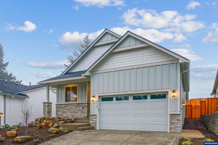 Property Photo:  6699 Naomi Danielle St SE  OR 97306 