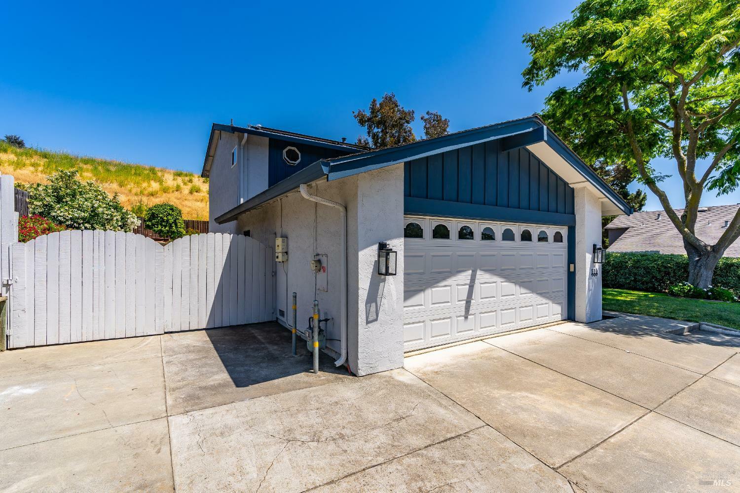 Property Photo: 510 Hastings Drive CA 94510