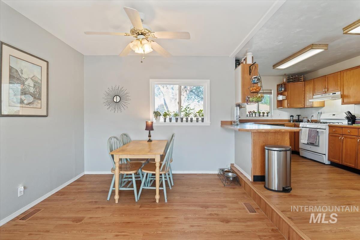Property Photo:  1390 E 6th St  ID 83647 