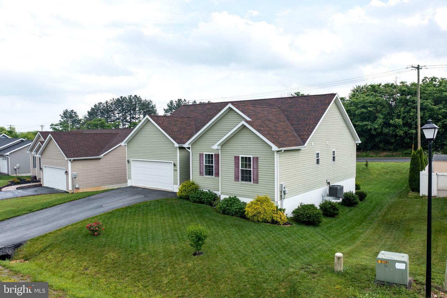 Property Photo: 494 Ives Street WV 25405