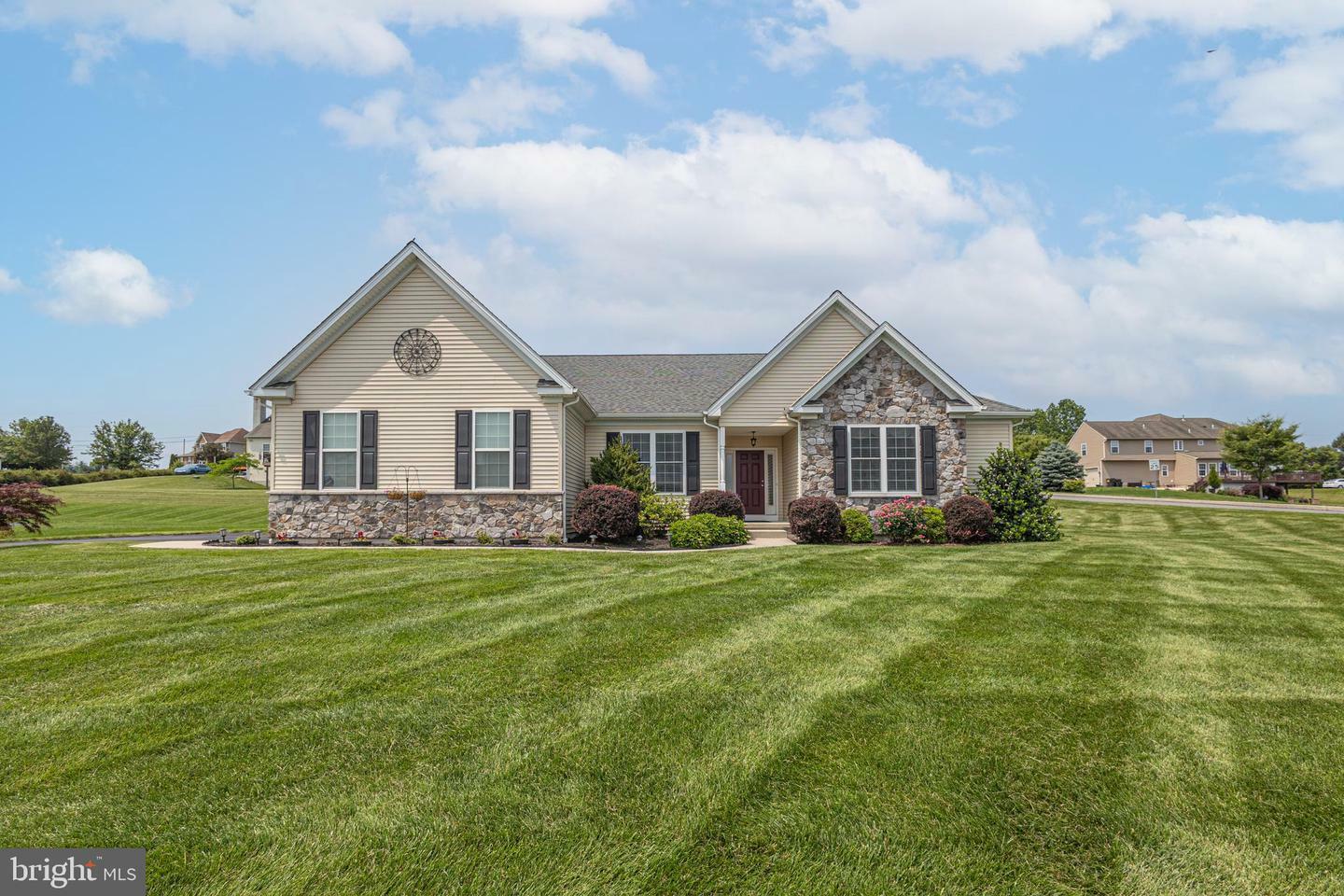 1 Chase Circle  Barto PA 19504 photo