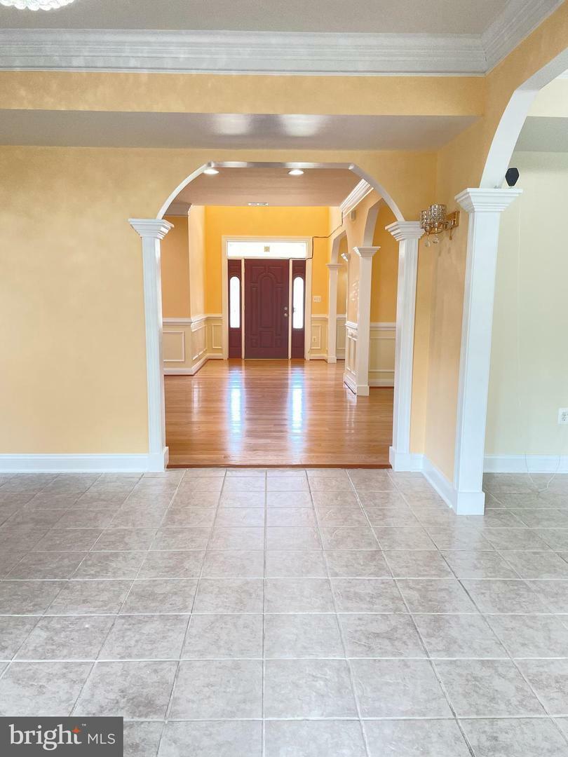 Property Photo: 7212 Highland Street VA 22150