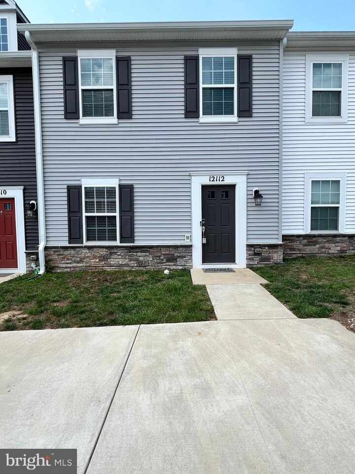 12112 Bowling Farm Court  Fredericksburg VA 22407 photo