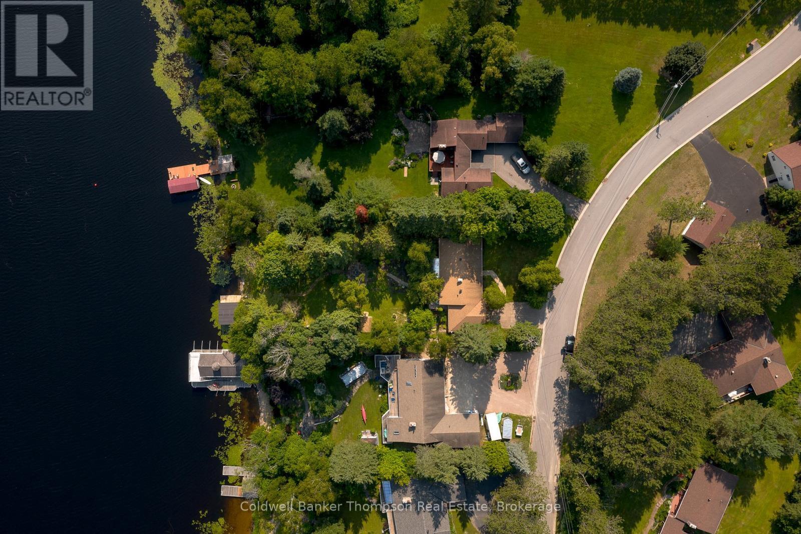 Photo de la propriété: 281 Echo Bay Road ON P1H 1R4