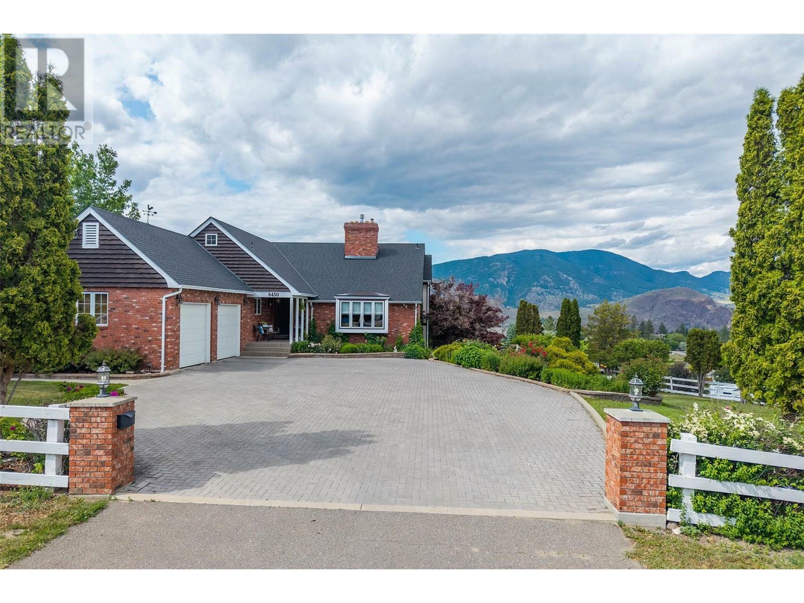 Property Photo: 6450 Meadowland Crescent South BC V2C 6X3