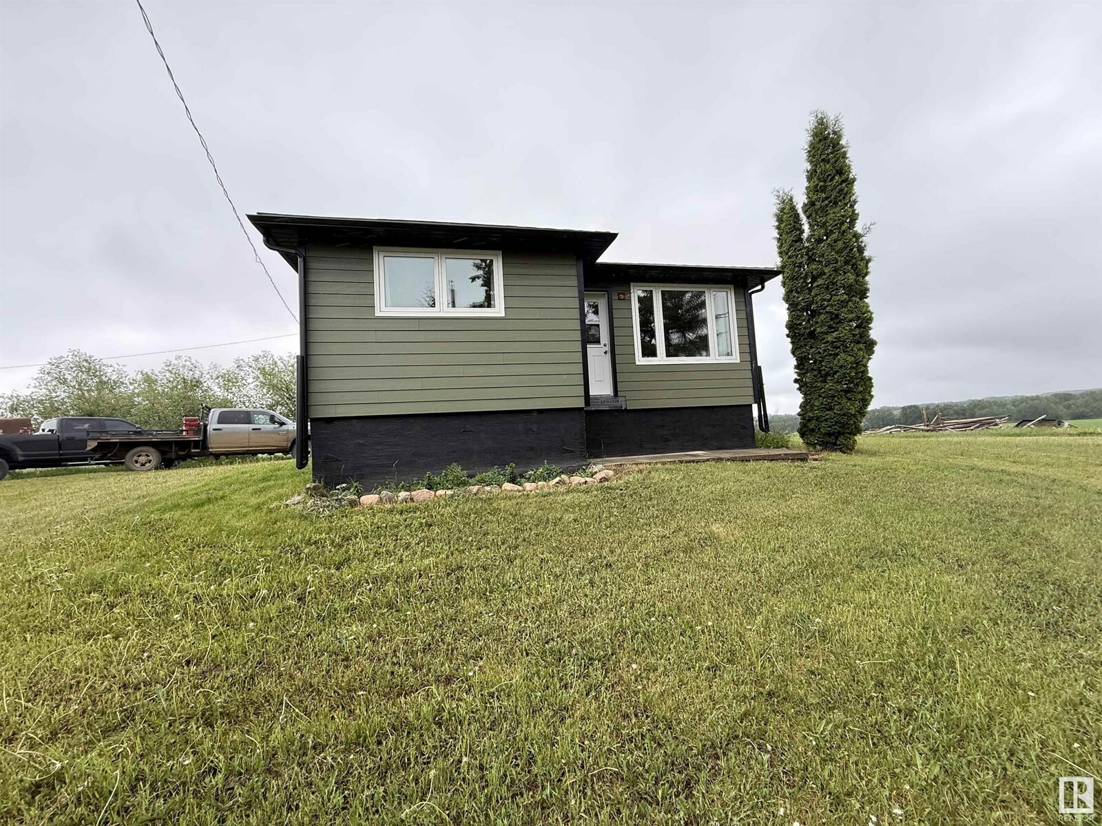 Property Photo: 563017 AB T0B 1S0