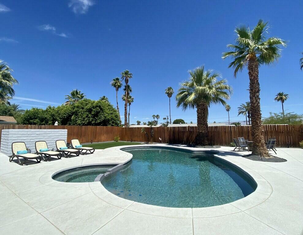 Property Photo: