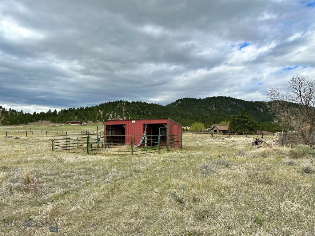 Property Photo: 5700 Head Lane MT 59602