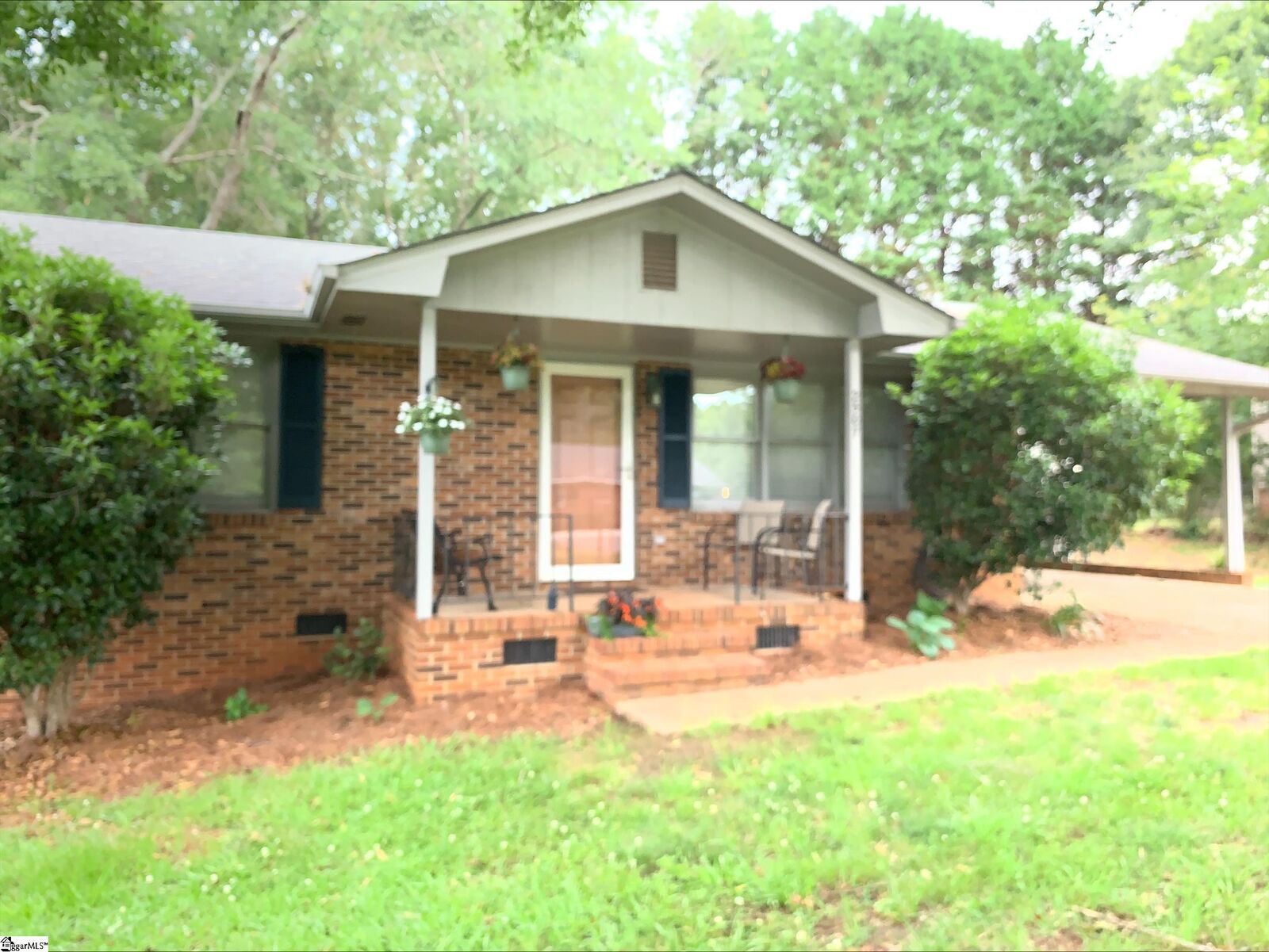 Property Photo: 2507 Dellwood Lane SC 29621