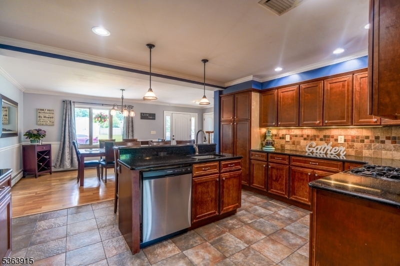Property Photo: 88 Bergen Dr NJ 07424