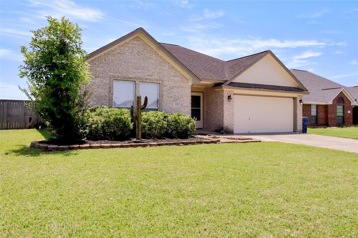 Property Photo:  125 Dove Trail  TX 77531 