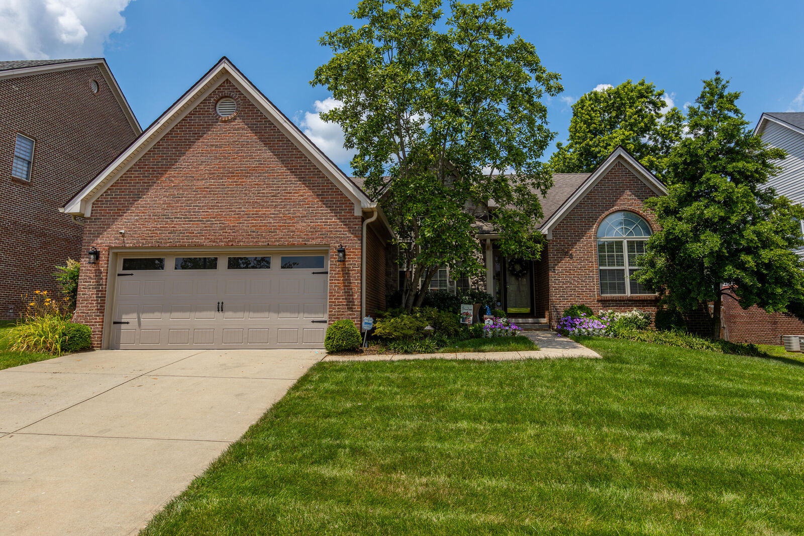 Property Photo:  4368 River Oak Trail  KY 40515 