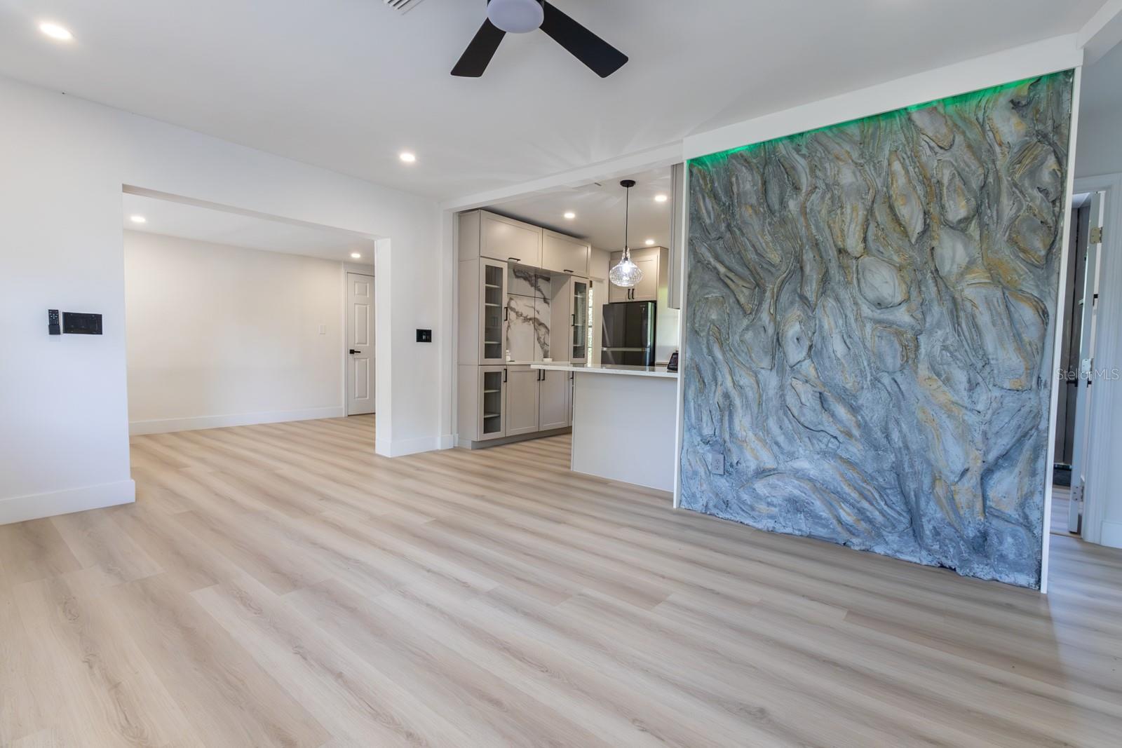 Property Photo: 722 Carlson Drive FL 32804
