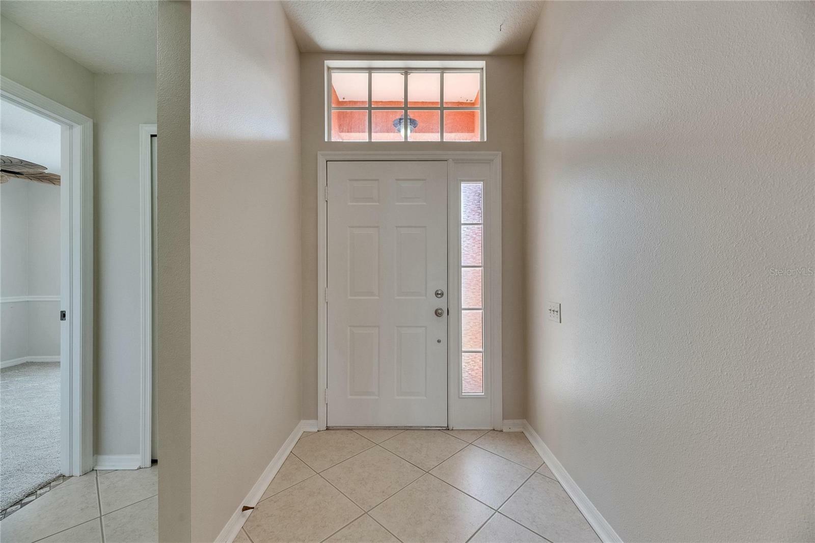 Property Photo: 318 Lookout Drive FL 33572