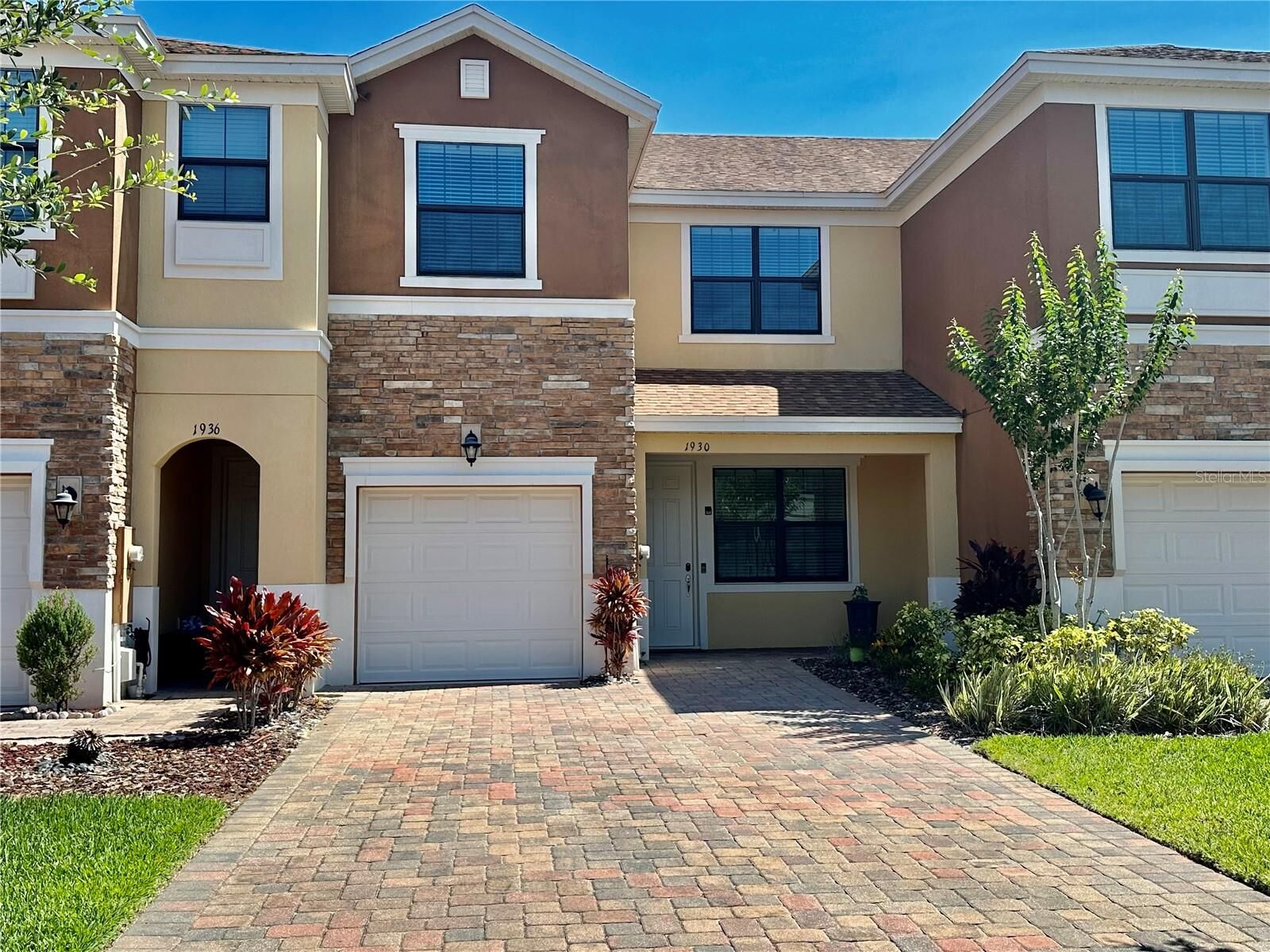 Property Photo: 1930 Portofino Meadows Boulevard FL 32824