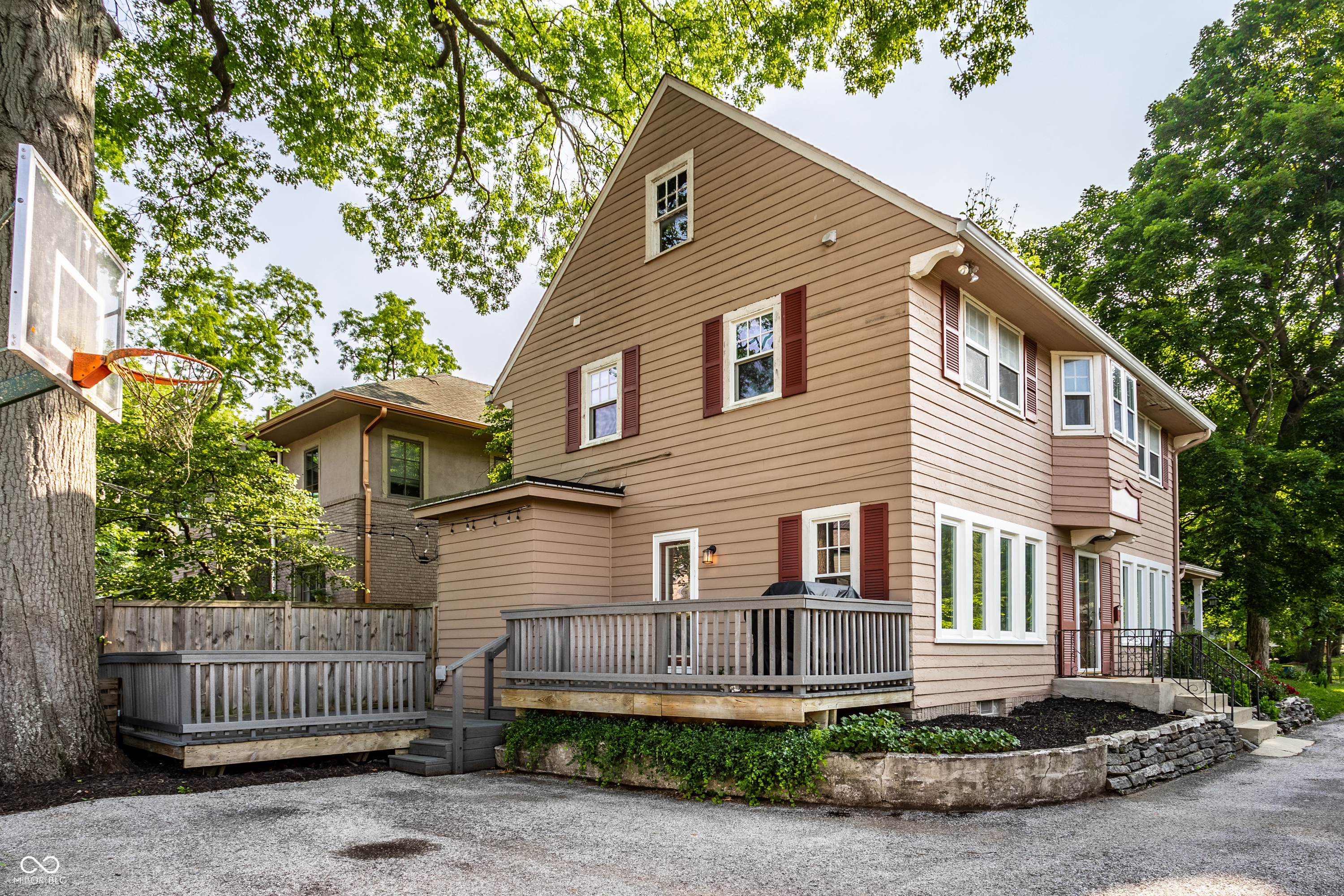 Property Photo: 5760 Central Avenue N IN 46220