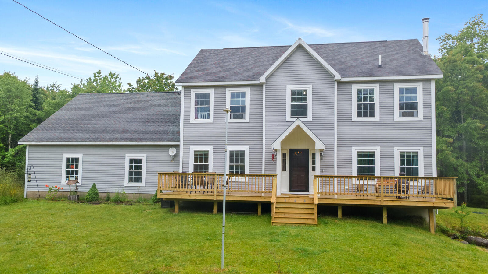 Property Photo:  32 Nickerson Road  ME 04974 