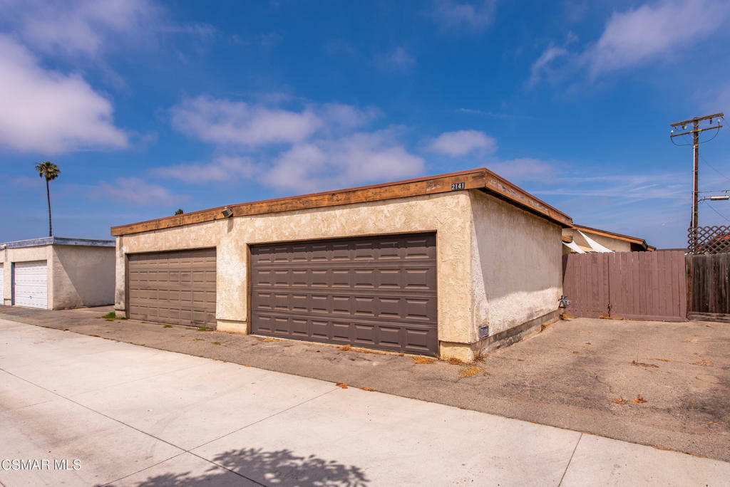 Property Photo: 2141 N Ventura Road CA 93036