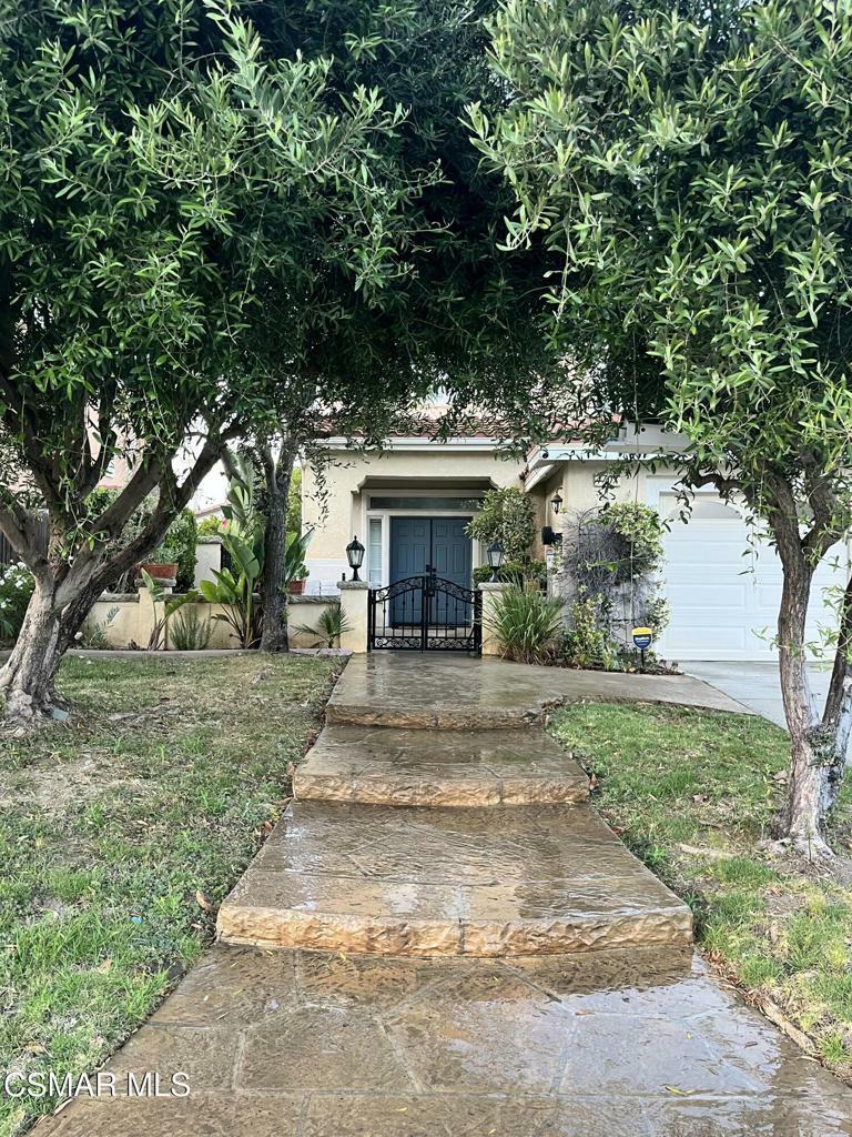Property Photo: 4707 Calle Cancun CA 93012