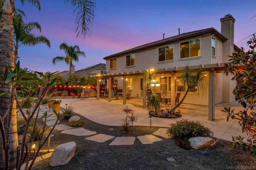 Property Photo:  23860 Hollingsworth Dr  CA 92562 