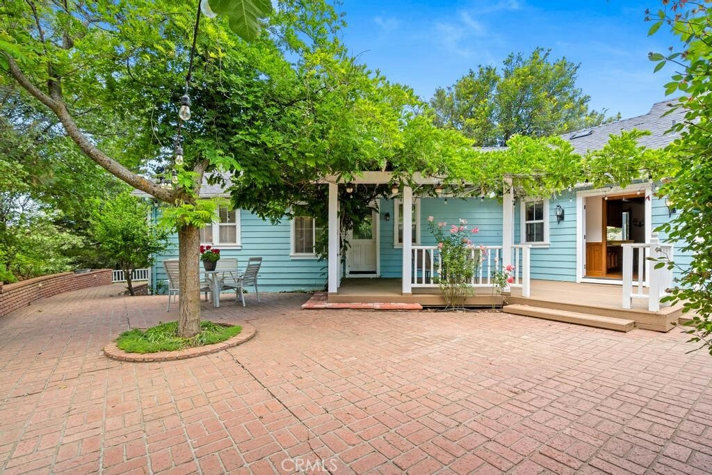 Property Photo: 2645 Apple Lane CA 92036