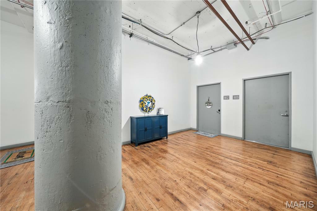 Property Photo: 1010 Saint Charles Street 402 MO 63101