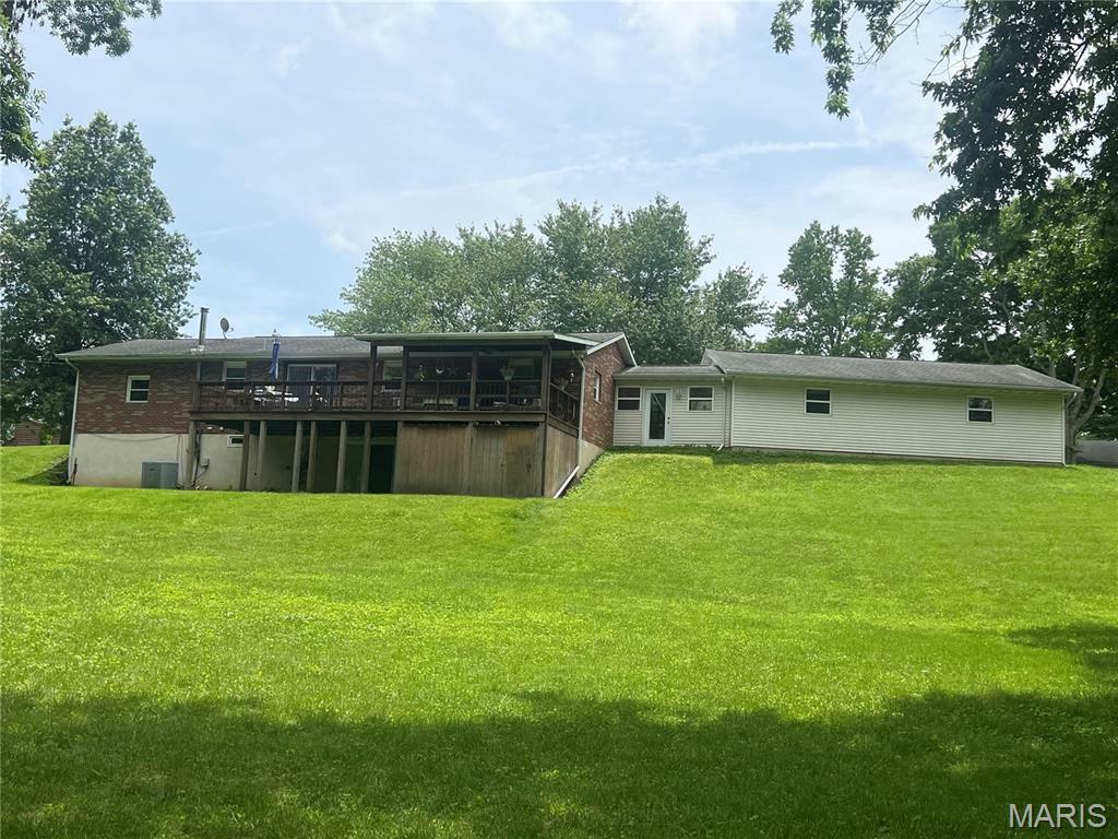 Property Photo: 109 Echo Lane IL 62010