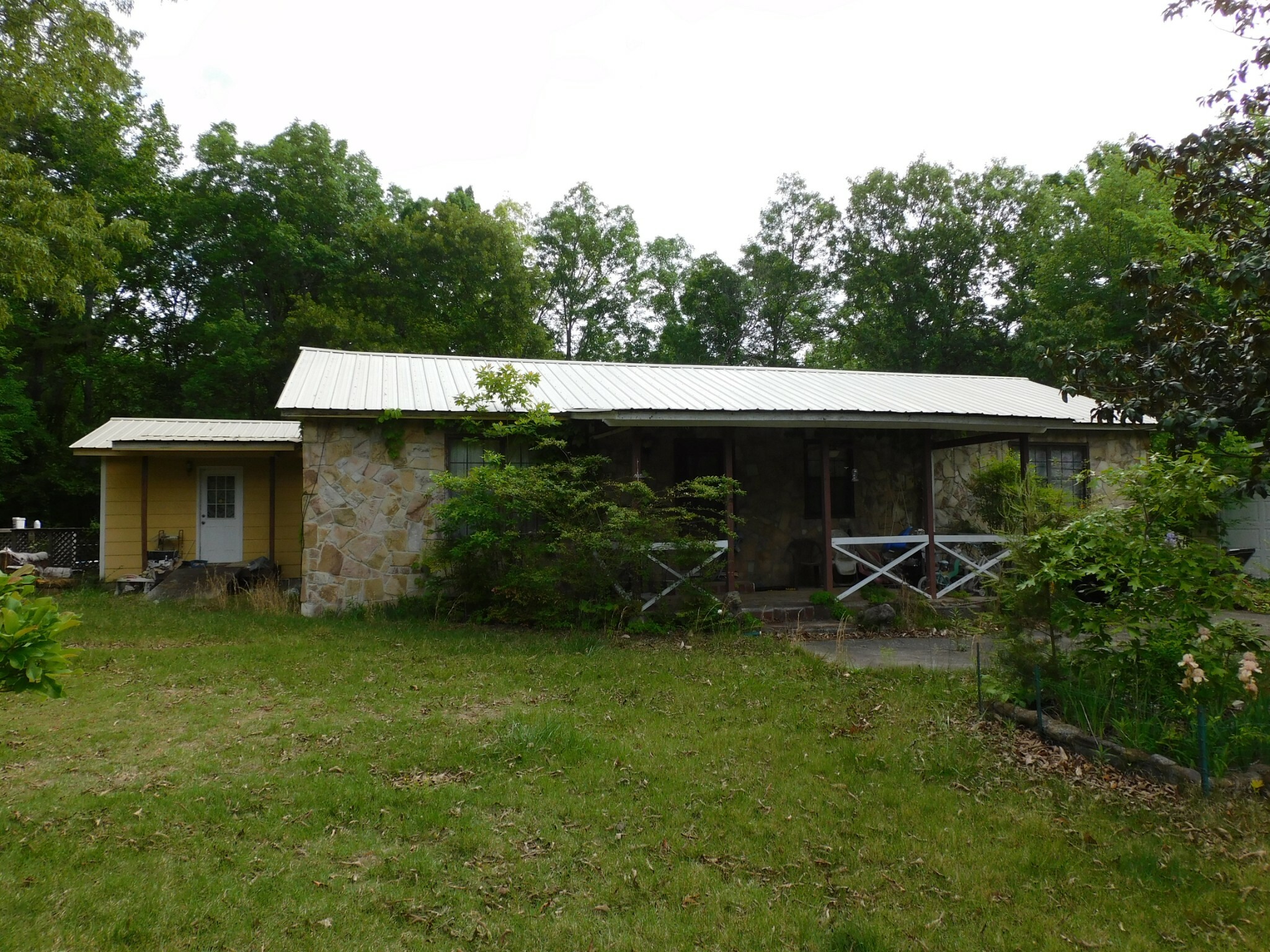 Property Photo: 6406 Brenda Ct TN 37341
