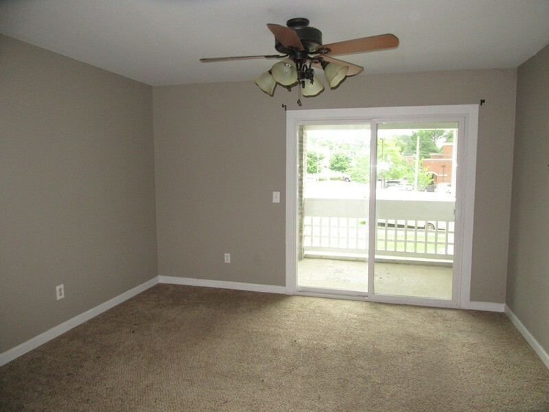 Property Photo: 470 S Main St 203 TN 37015