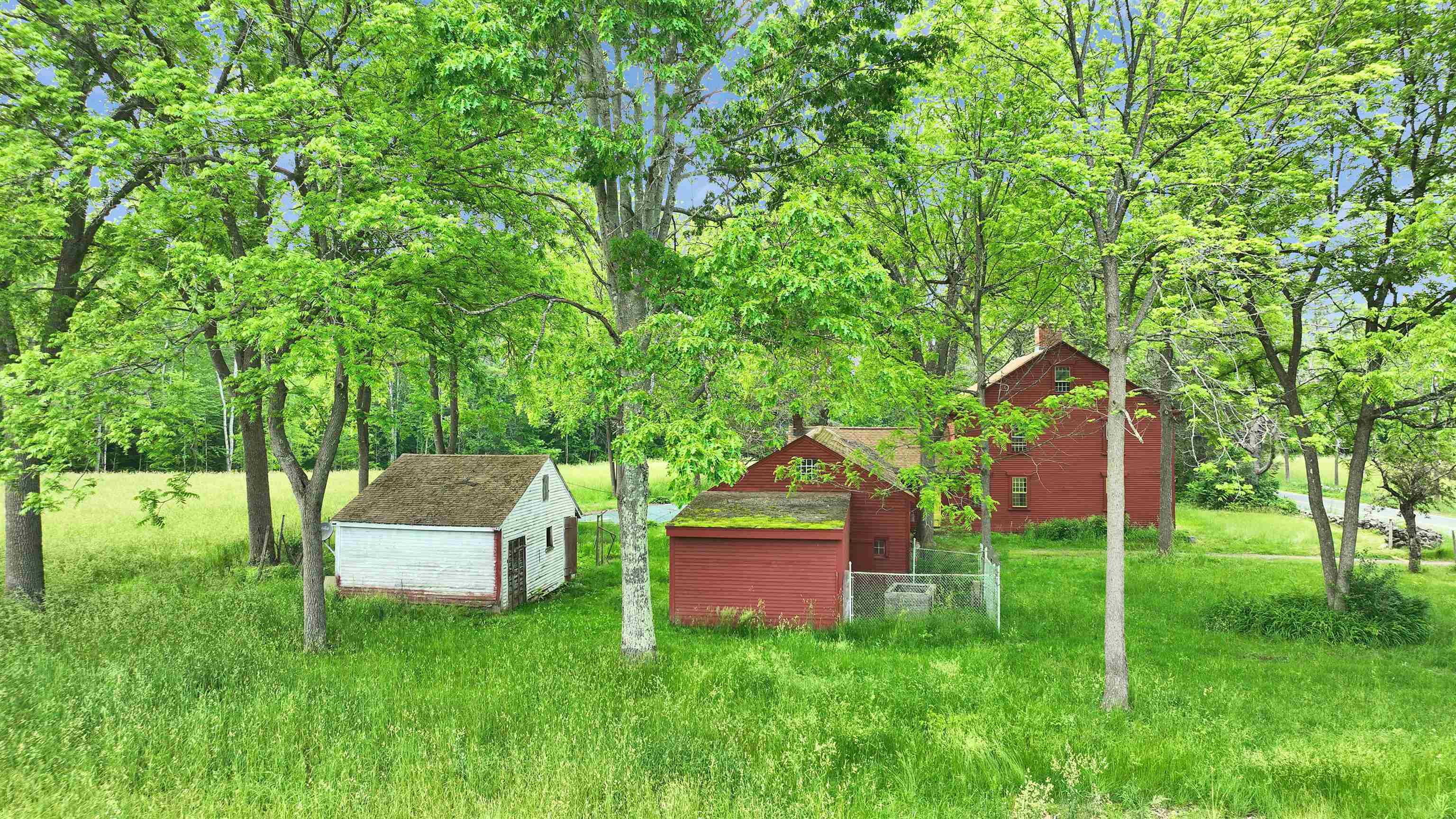 Property Photo: 679 Warwick Road NH 03470