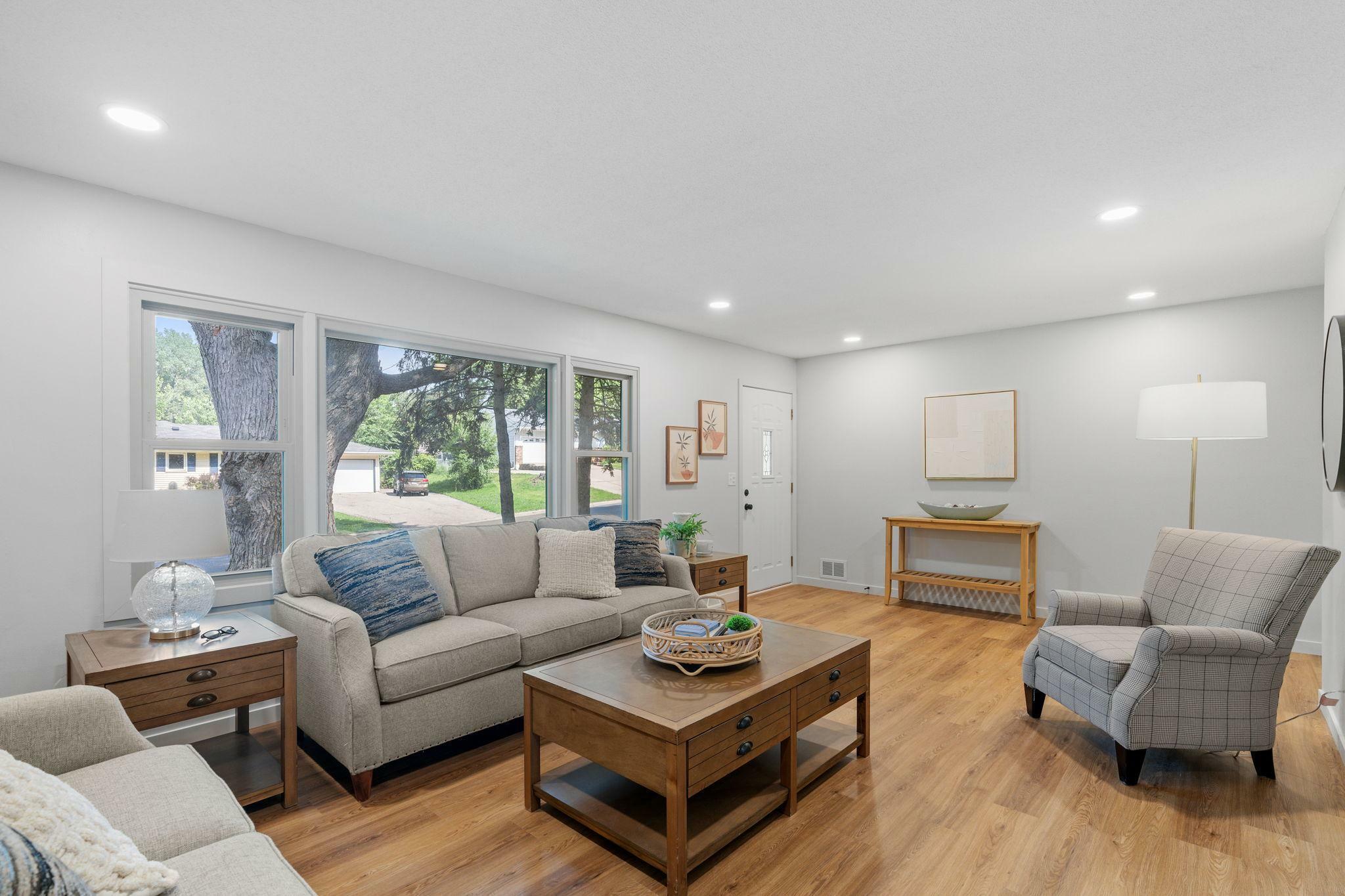 Property Photo: 13001 Glenview Drive MN 55337