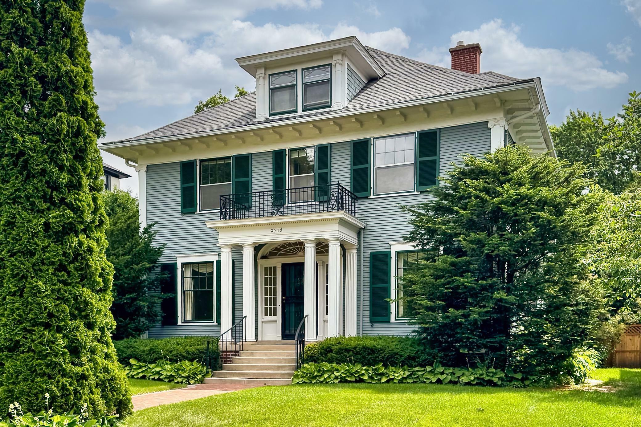 Property Photo: 2015 Kenwood Parkway MN 55405