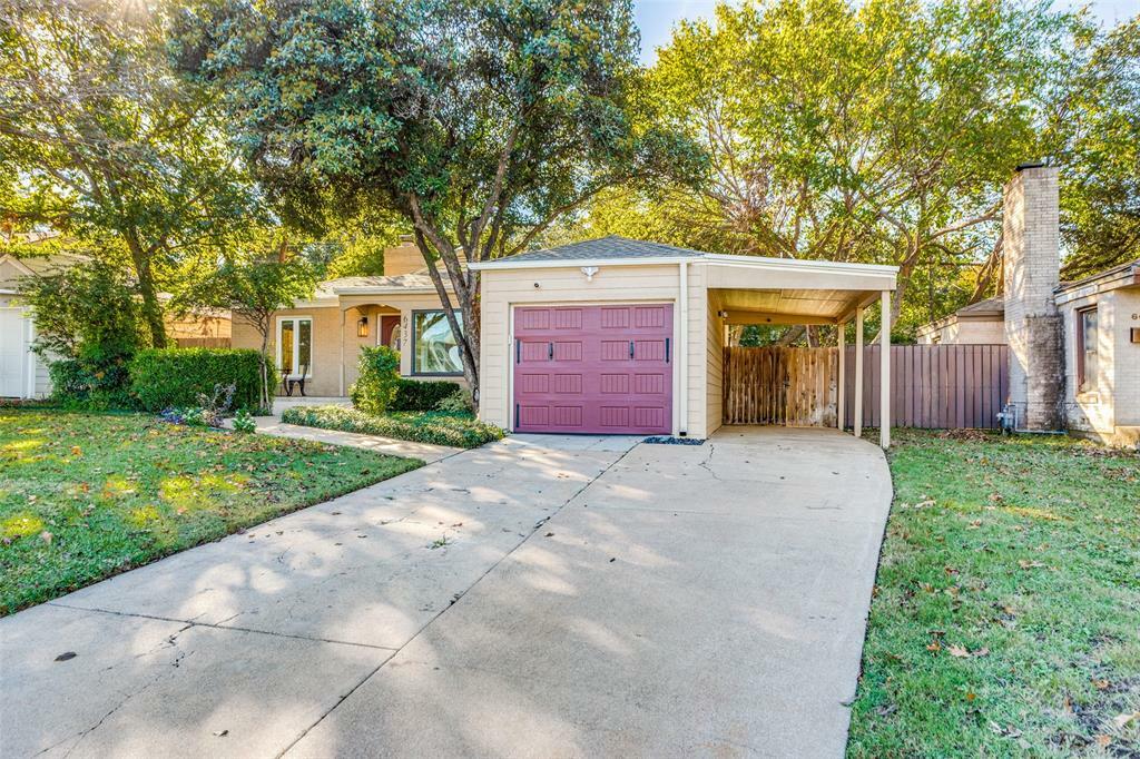 Property Photo: 6437 Calmont Avenue TX 76116