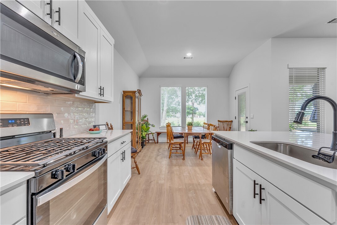Property Photo: 276 N Yona Lane AR 72730