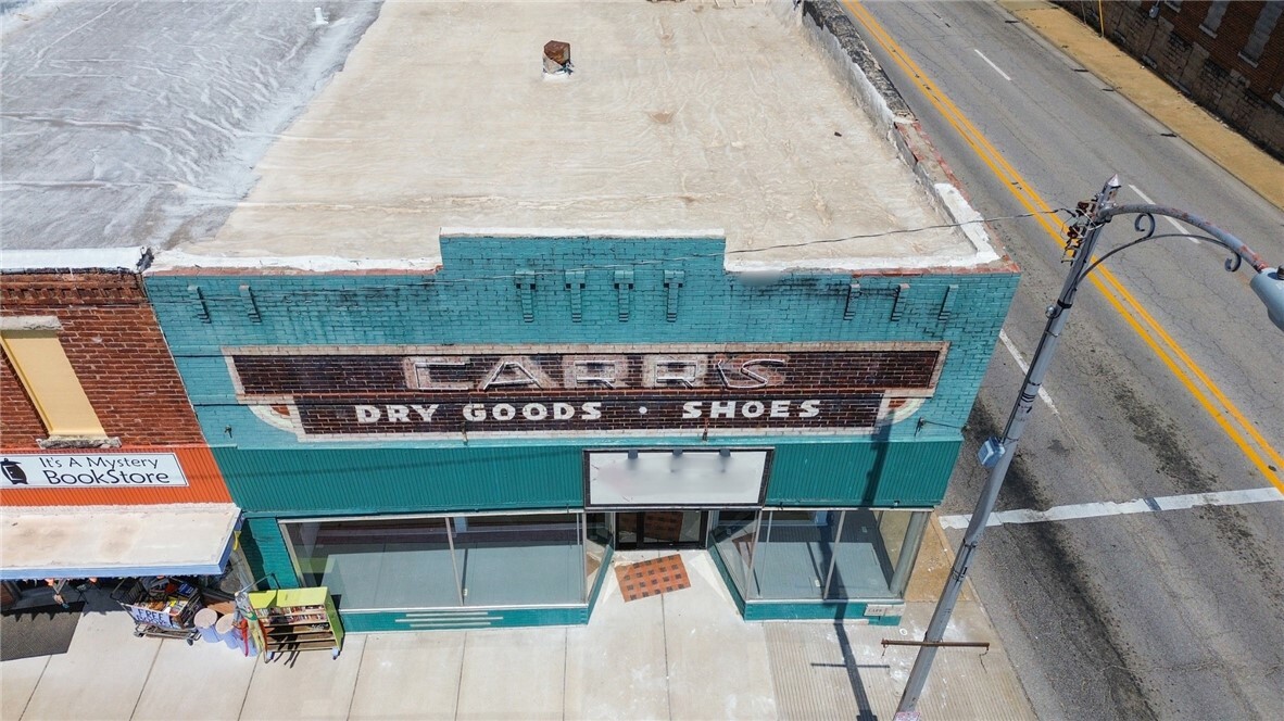 108 Public Square  Berryville AR 72616 photo