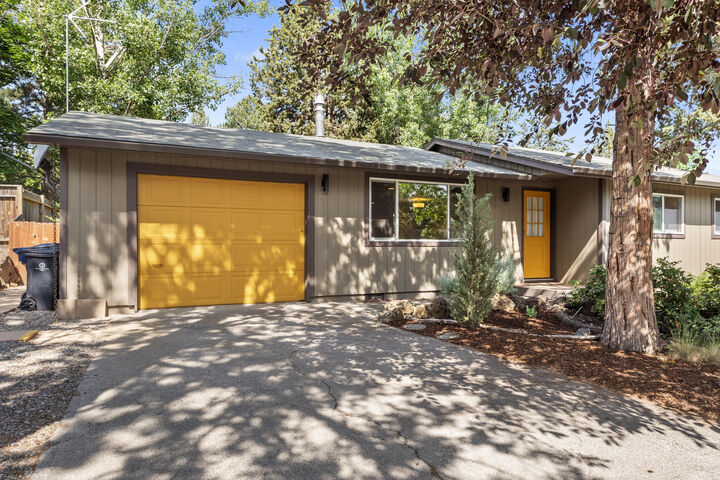 635 SE 6th Street  Bend OR 97702 photo