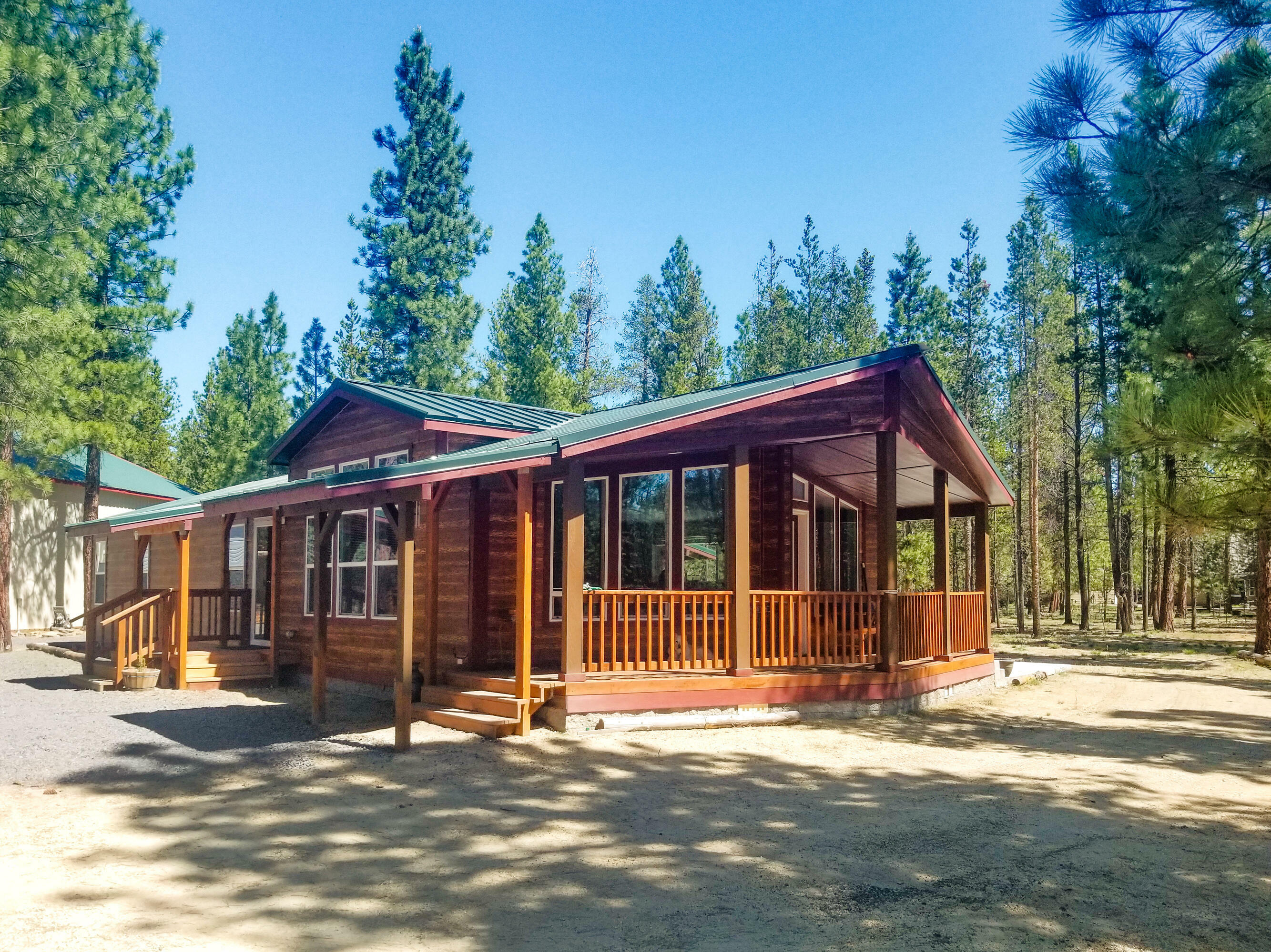 1879 Iron Wheel Court  La Pine OR 97739 photo