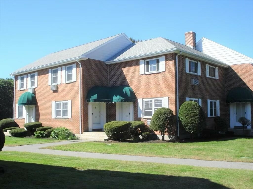 Property Photo: 100 Emerson Gardens Rd 100 MA 02420
