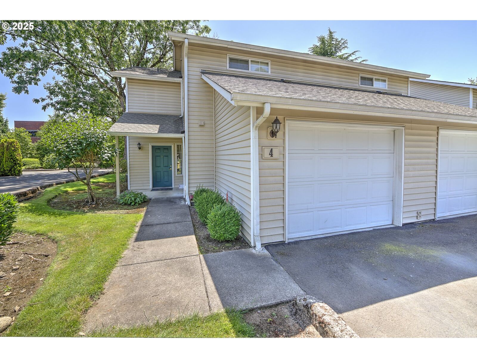 Property Photo:  4701 NE 77th Ave NE A4  WA 98662 