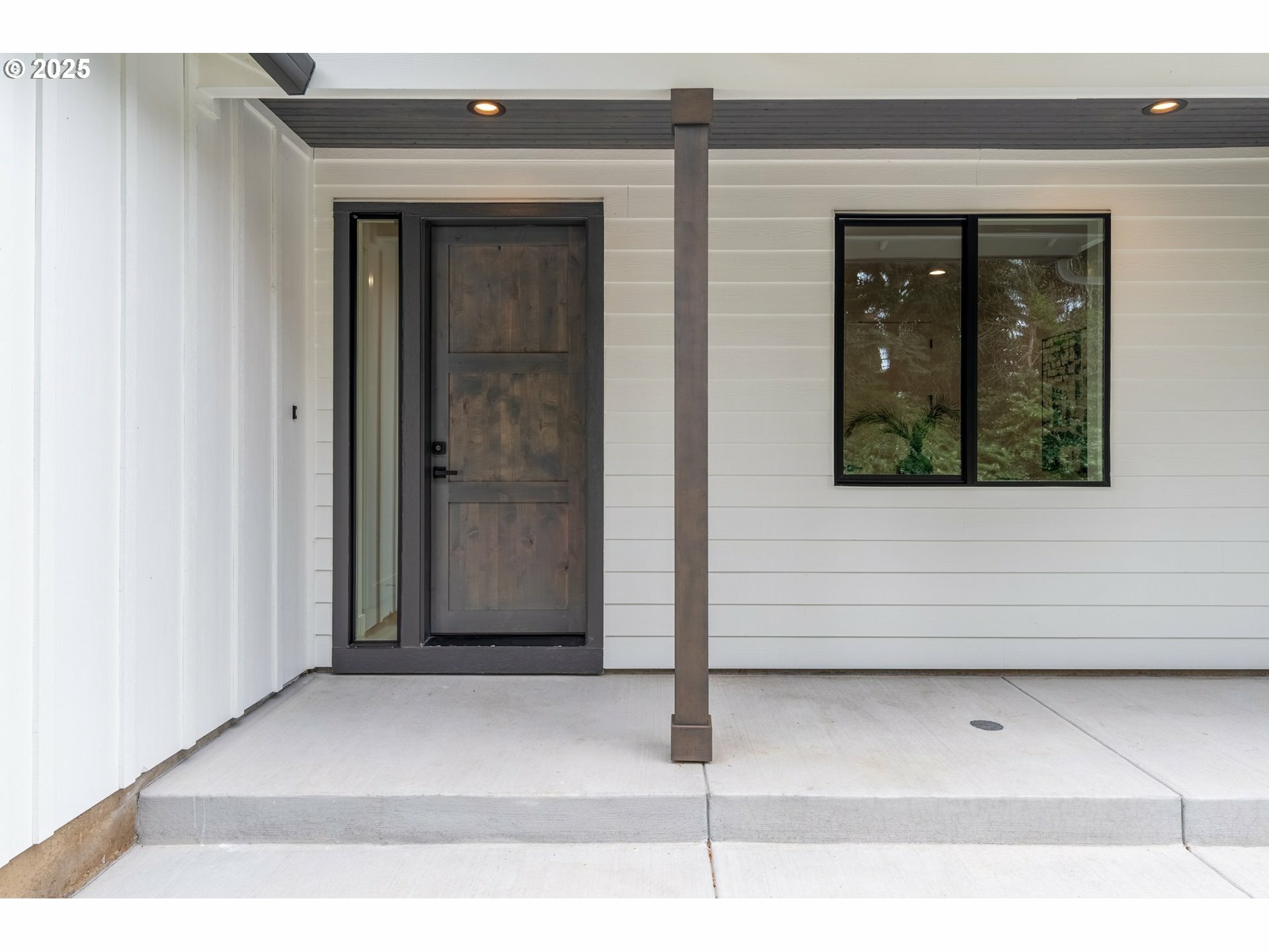 Property Photo: 10108 NE 10th St WA 98664